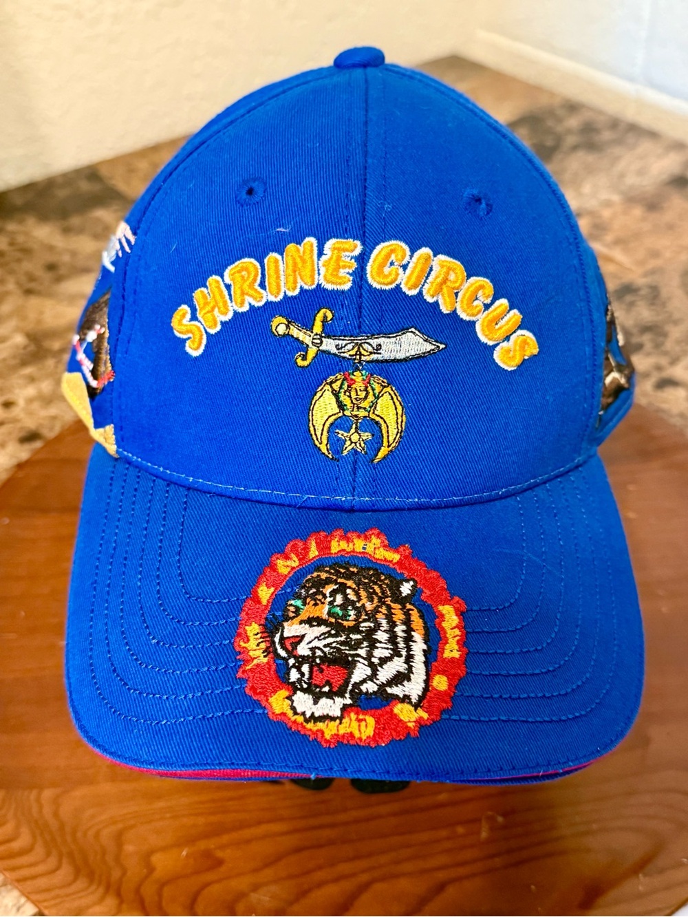 VINTAGE CIRCUS HAT